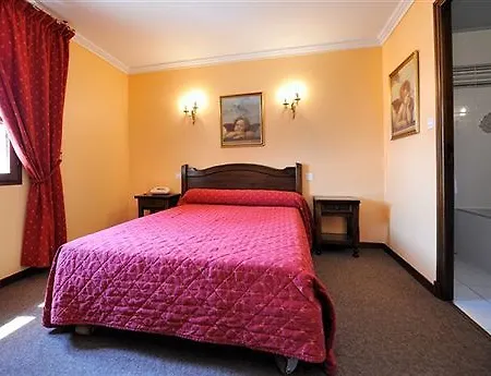 Logis Restaurant Les Geraniums 3*